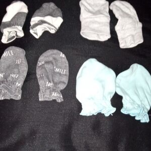 Assorted Baby Mittens and Socks Set - Gray and Blue